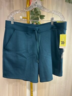 All In Motion Teal Athletic Shorts 7” Inseam Size L NWT